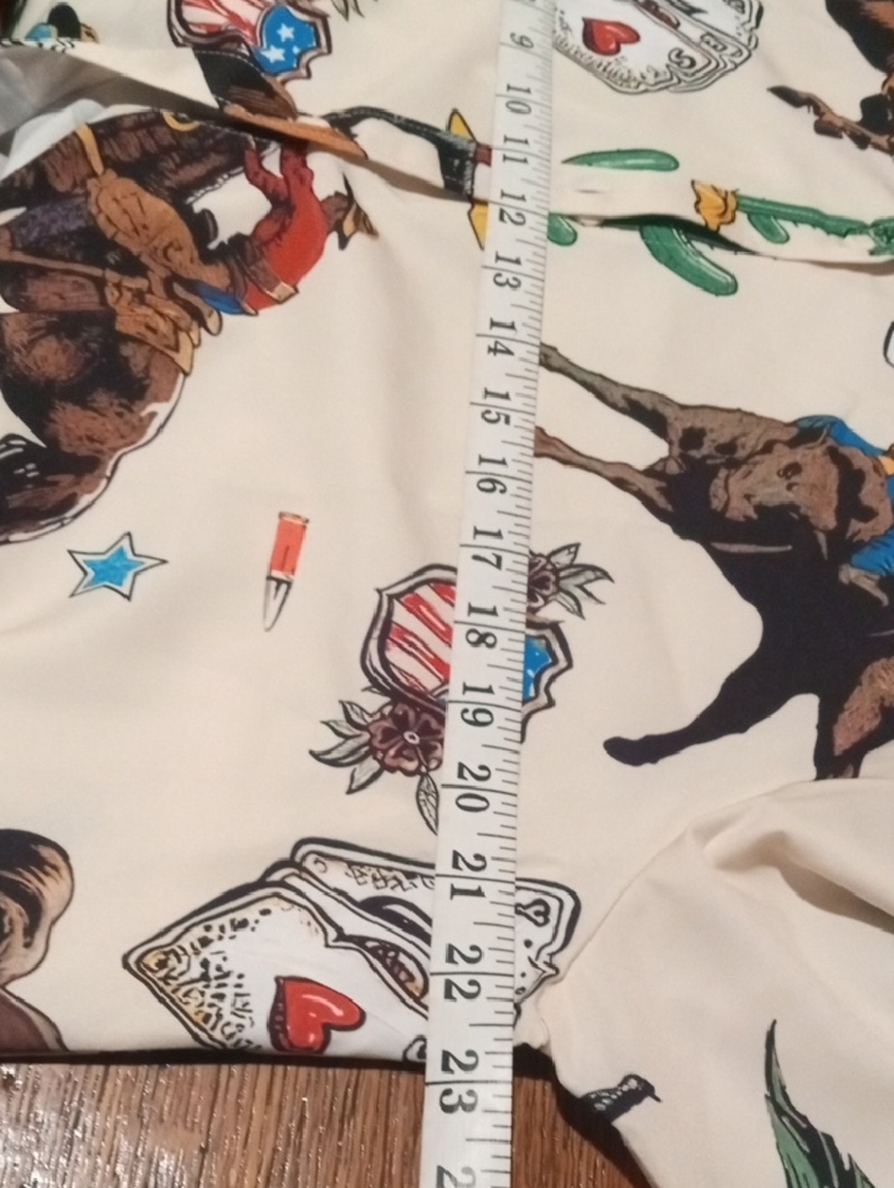 Southern Stitch Cream Western Cowboy Print Button-Down Shirt - Picture 5 of 6